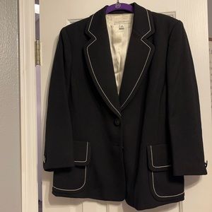 Banana Republic, 3/4 sleeve skirt suit, size 14